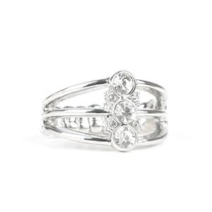 PAPARAZZI VINTAGE VAULT "TRIPLE CROWN WINNER" FASHION FIX WHITE RING